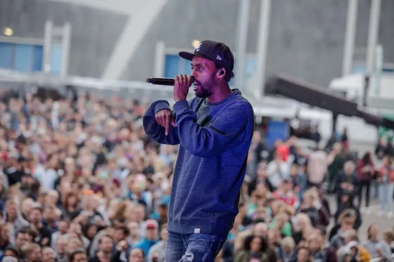 »United We Stream«: Afrob & DJ Stylewarz live aus Hamburg // Stream