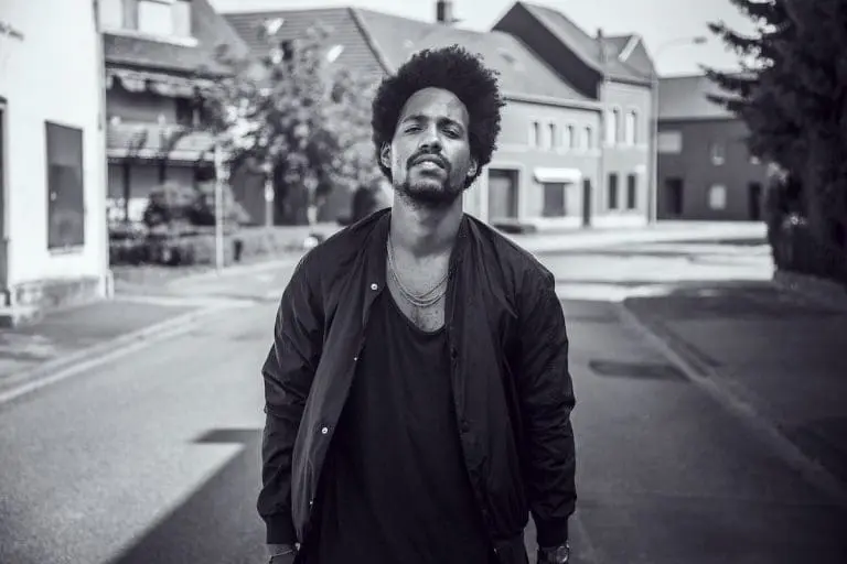 Ahzumjot – Luft & Liebe // Stream & Download