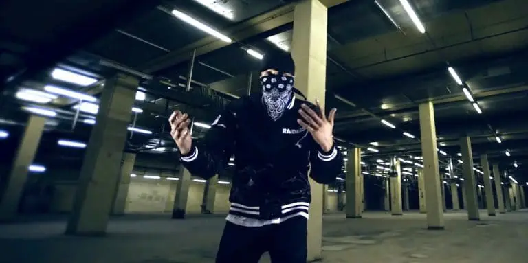 AK AusserKontrolle – Bang Bang // Video