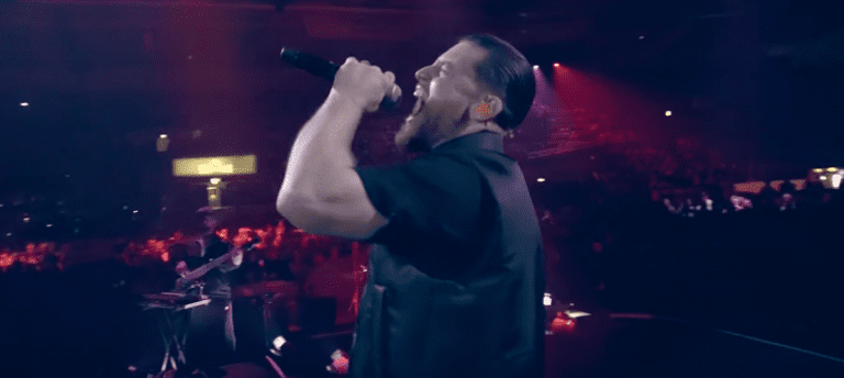 Kritikfreie Zone und zufriedene Fans: Warum der Soundclash polarisert // Kommentar