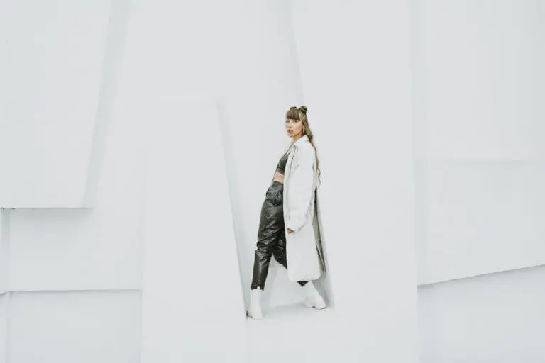 CARY – »Dialog« // Exklusive Videopremiere