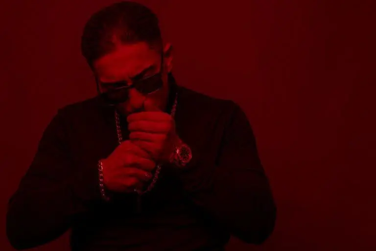 Capo – Alles auf Rot / Matador // Album-Stream & Video