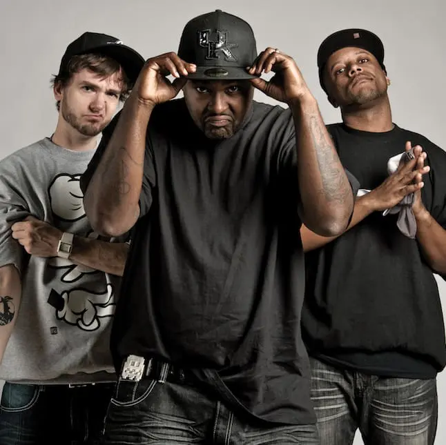 CunninLynguists live & Strange Journey Volume Three [Album-Stream]