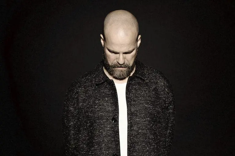 Curse: »Ich habe den Text auf seine Essenz reduziert.« // Interview