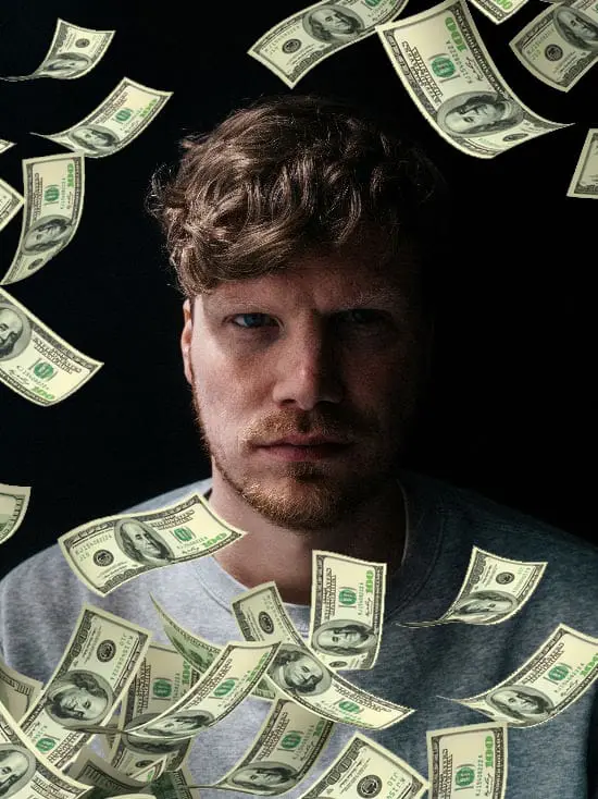 »Ich brauche das ganze Geld, um leben zu können« Dexter im Interview über Geld // C.R.E.A.M