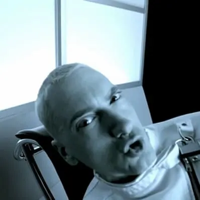 Eminem feat. Rihanna – The Monster (Video)