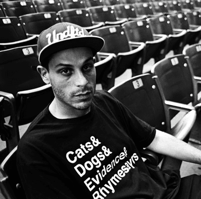 »Ich wollte ein Soloalbum machen, um herauszufinden, welche Leute mich feiern.« // Evidence im Interview