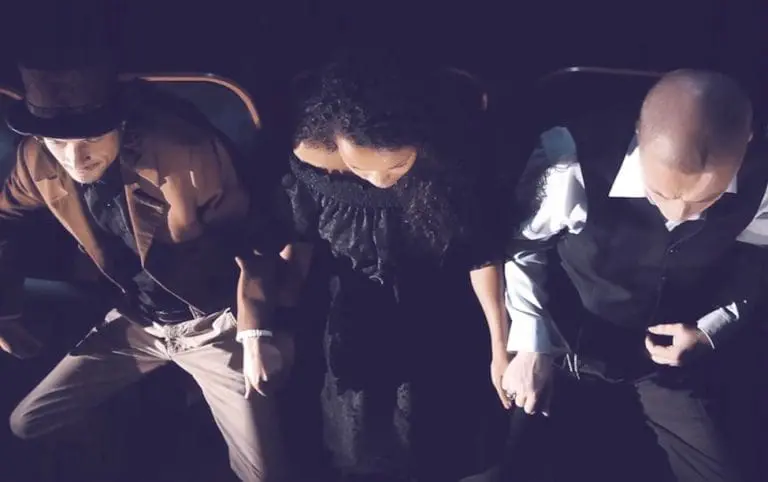 Hiob & Morlockk Dilemma – Lächel noch mal für mich feat. Flo Mega (Dexter Remix) // Video