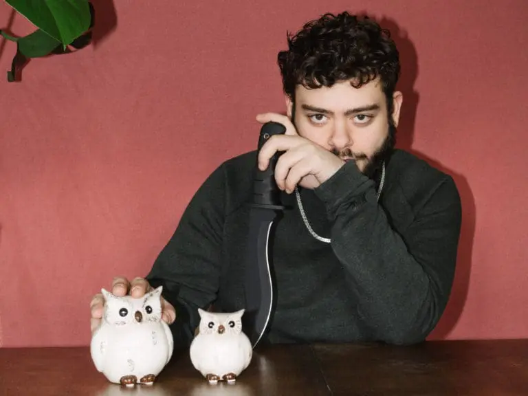 Ilhan44: »Die Radikalität in meiner Musik funktioniert wie Kunstblut in einem Splatterfilm« // Interview