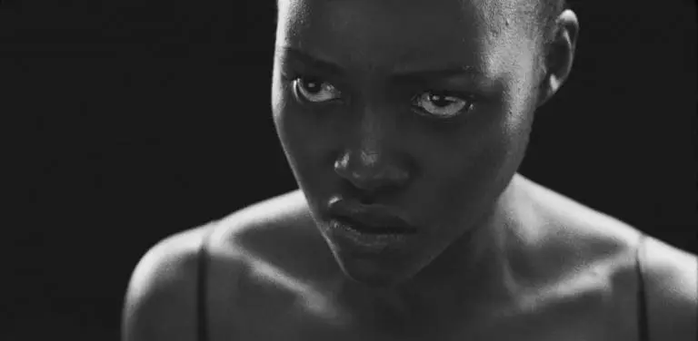 JAY-Z feat. James Blake – MaNyfaCedGod // Video