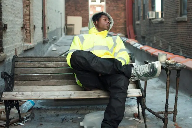 Glass Animals & Joey Bada$$ – Lose Control