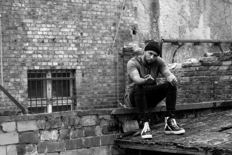 Julian Williams feat. Marteria – Brände // Video