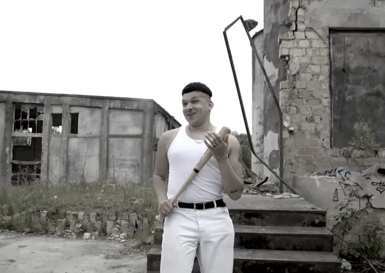 MCNZI – Gib Mir Bisschen Sekt // Video