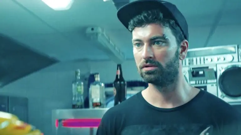 »Hits sind geil!«: Marteria über seine neue Single »Das Geld muss weg« // Video