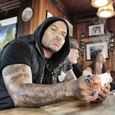 Olli Banjo – Uzi [Video]