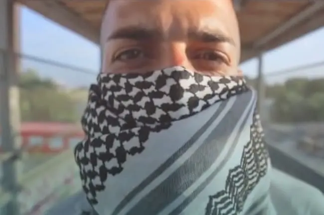 Scarf Face – Chapter I – III [Videos]