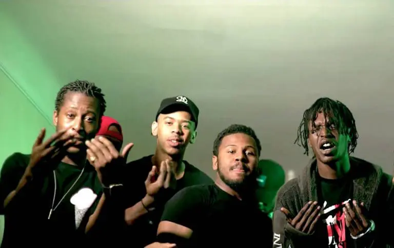 Section Boyz – Nosey Neighbours // Video