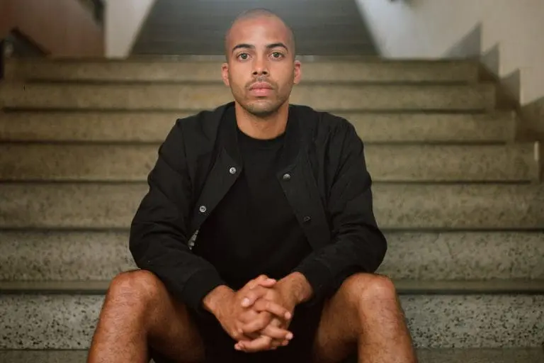 Shawn The Savage Kid geht auf LowLife Schickimicki-Tour