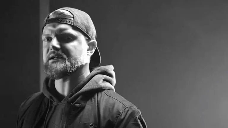 Shiml – Agora // Video