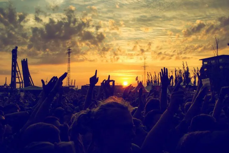 Spektrum 2016: Tereza, Deby Cage, Qnoe, Yunis und Nugat spielen auf dem Beatfloor!