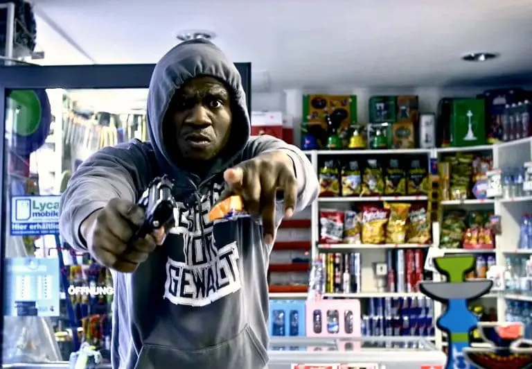 Sylabil Spill – Allein sein // Video