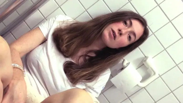 Toni Strange – gefühle IV (prod. Melonoid) // JUICE Premiere