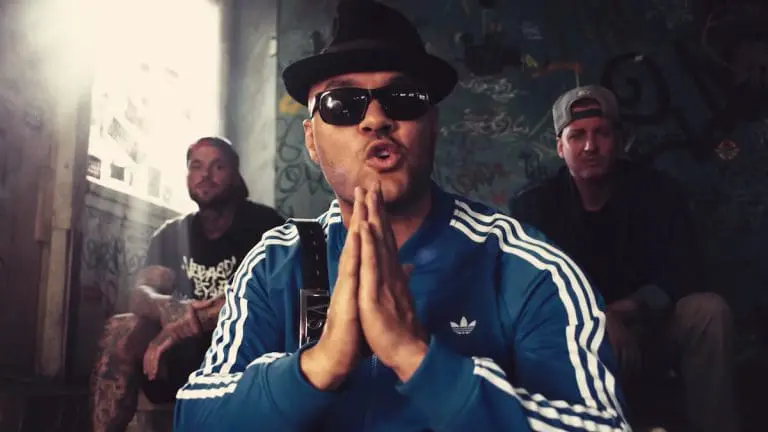 Verbales Style Kollektiv – An alle MCees da draußen // Video + Stream