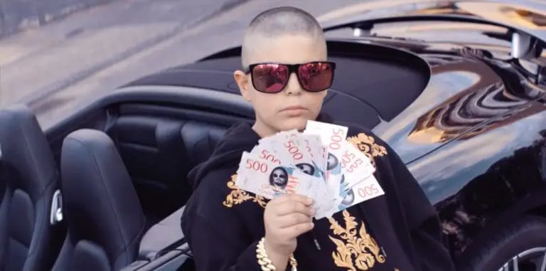 Xatar feat. Capital Bra – Zinedine // Video