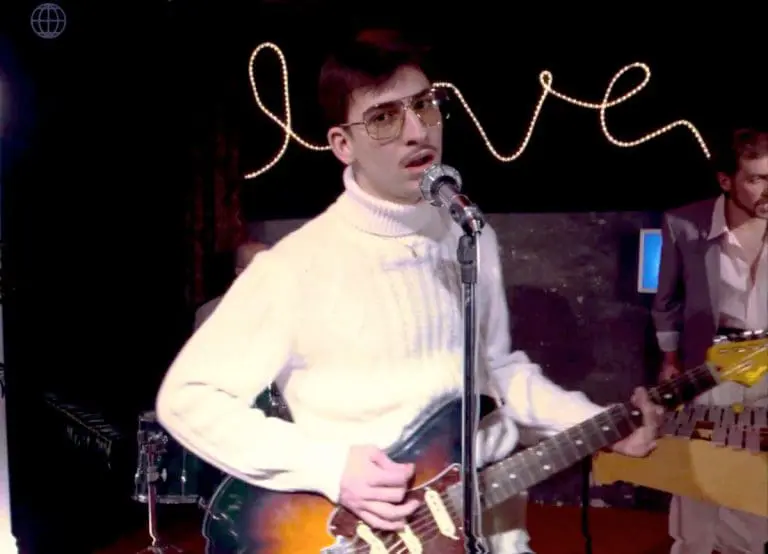 Yung Hurn – Love Hotel Band // EP-Stream