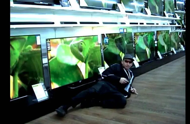 Yung Hurn – Skrrt Skrrt // Video