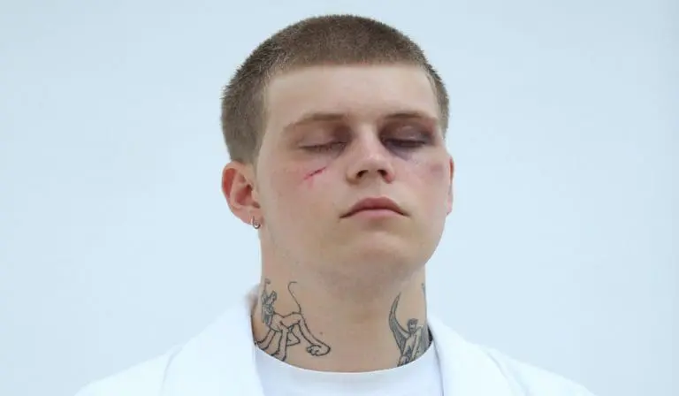 Yung Lean – Hunting My Own Skin // Track