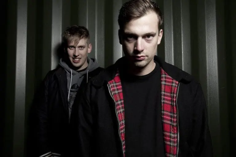 Zugezogen Maskulin – Plattenbau O.S.T. [Video]