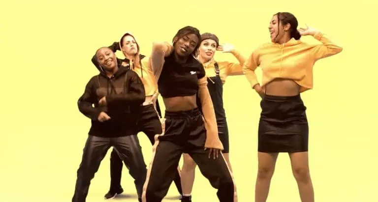 Ace Tee feat. Kwam.e – Bounce auf dem Beat / Jumpa // Video