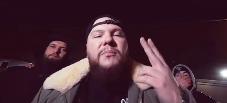 Bozza – Füchse // Video