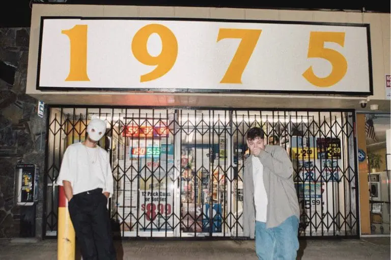 Von Stuggi bis nach Cali: Majan und Cro mit »1975« // Video