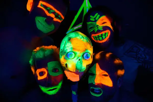 »Wir machen uns zu sehr Gedanken darüber, wie wir sein wollen« // Deichkind im Interview