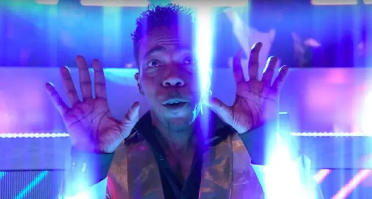 Gorillaz – Strobelite // Video