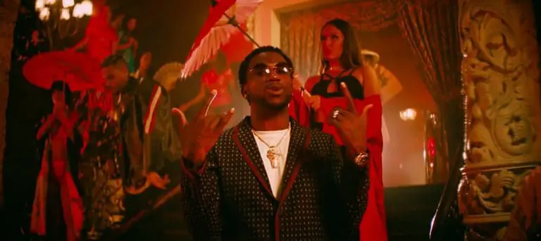 Gucci Mane feat. Chris Brown – Tone It Down // Video