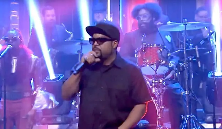 Ice Cube & The Roots performen »That New Funkadelic« bei Jimmy Fallon // Video