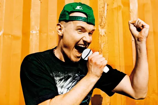 »Ich dachte mir immer: Wenn ich für 16 tote Kinder verantwortlich bin, will ich mit mir nichts mehr zu tun haben.« // Kaas im Interview