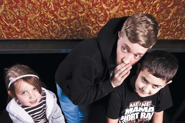 »Die Orsons sind eine Art kreativer Freifahrtschein« // Maeckes im Interview