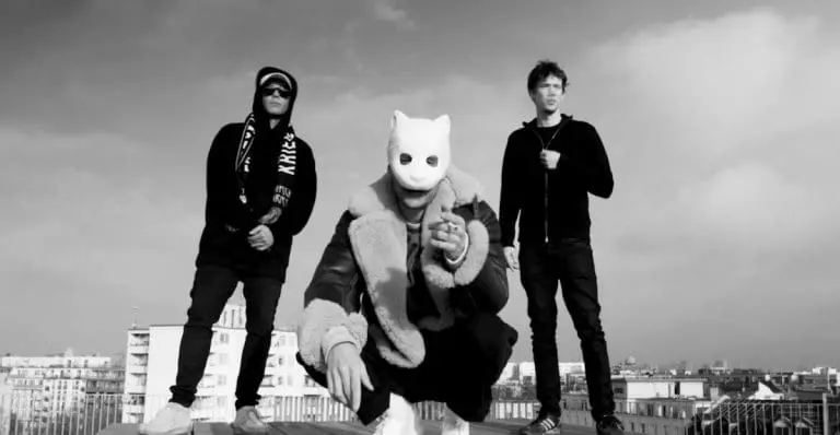 KitschKrieg feat. Cro, AnnenMayKantereit & Trettmann – 5 Minuten // Video