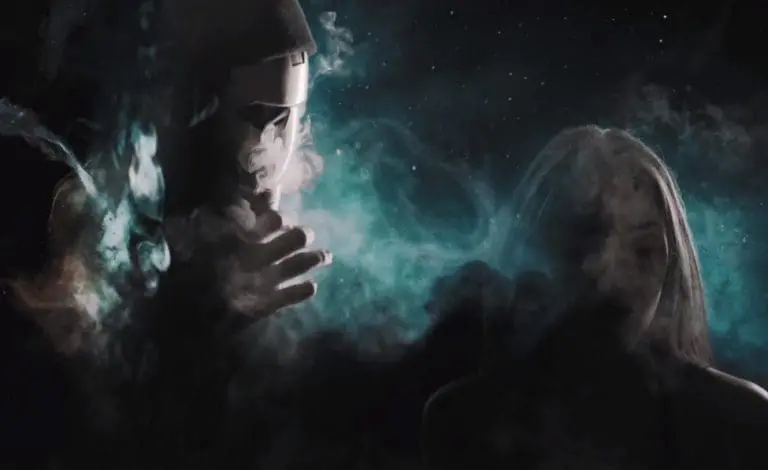 Lance Butters – Weißer Rauch // Video