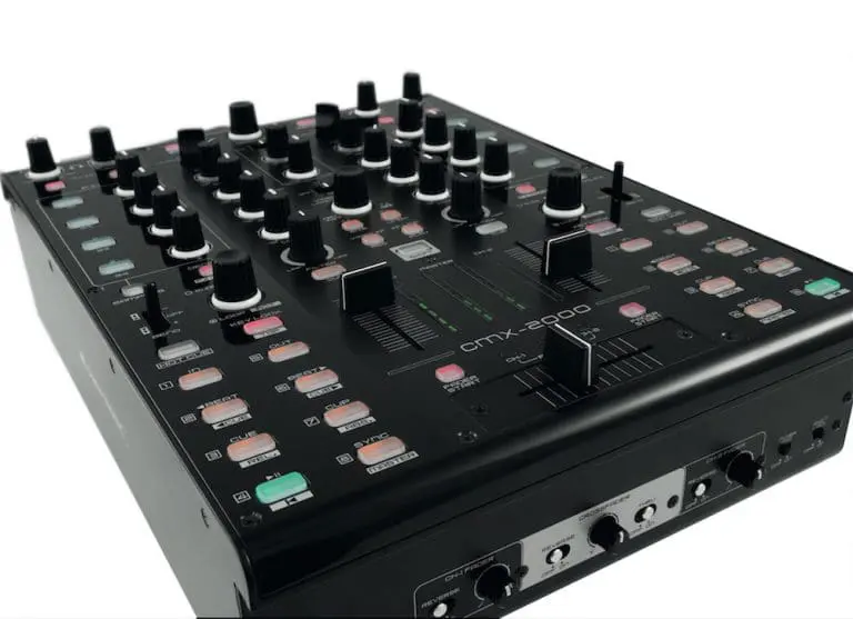 Mix it up: Gewinne einen CMX-2000-MIDI-Controller // JUICE Awards