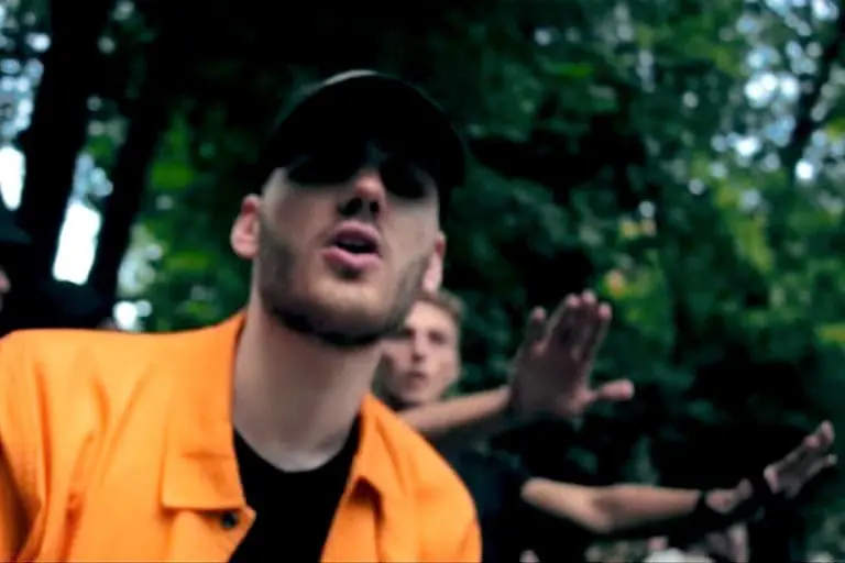 Holy Modee & Morten – Euer vs. Ehren // Video