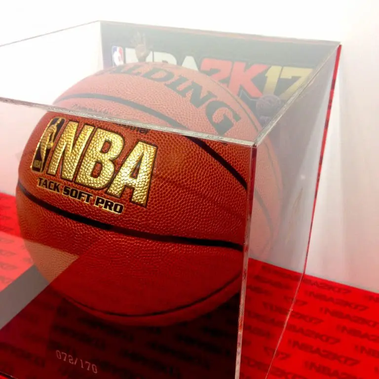 Ballin bigger than LeBron: NBA 2k17 und Spalding-Ball gewinnen // JUICE Awards