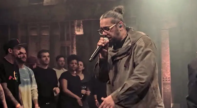 SaMTV Unplugged: Samy Deluxe, Killa Kela und Megaloh mit Live-Version von »Hände hoch« // Video