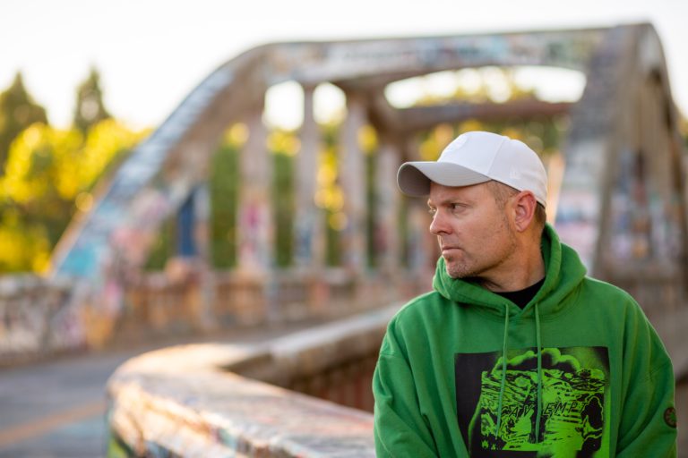 DJ Shadow kommt für zwei Konzerte nach Deutschland // Live
