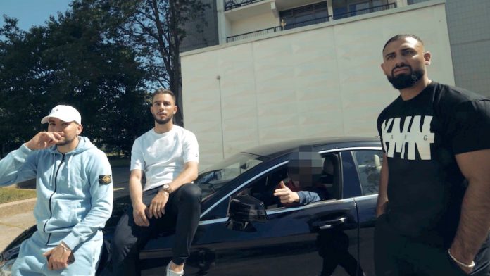 JUICE-181-KMN-Coverstory-Making-of-1