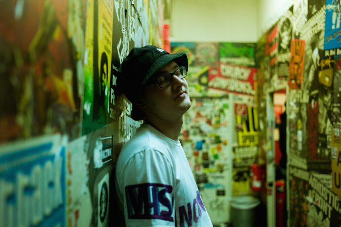 Juicy Gay_credit_Phillip Gladsome_L1013045_f